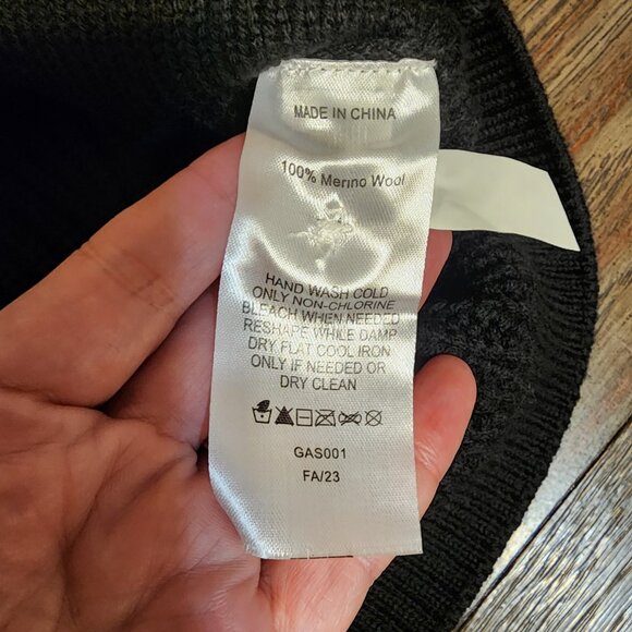 Quince Women’s Merino Wool Collared Cardigan NWT Black Large - Picture 8 of 9